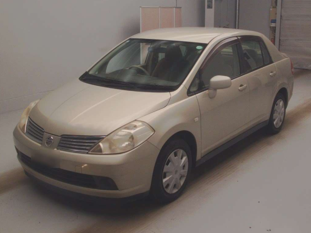 2005 NISSAN TIIDA LATIO