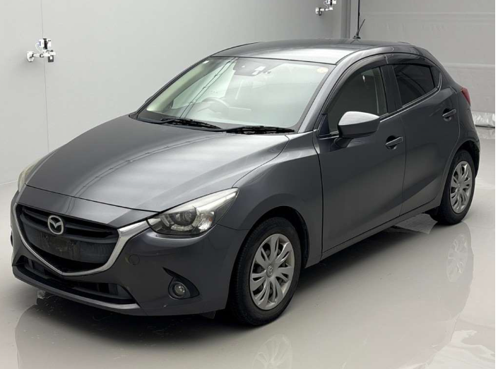2016 MAZDA DEMIO