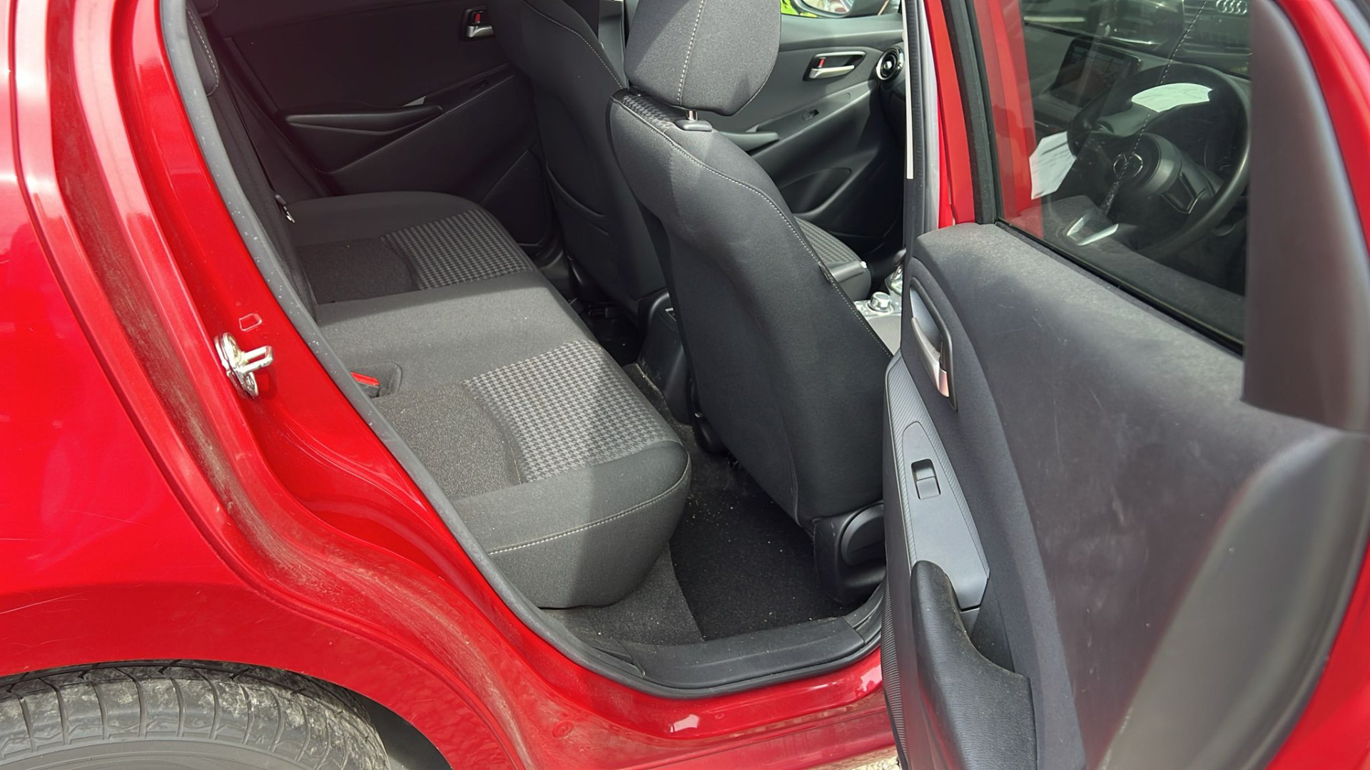 2016 MAZDA DEMIO