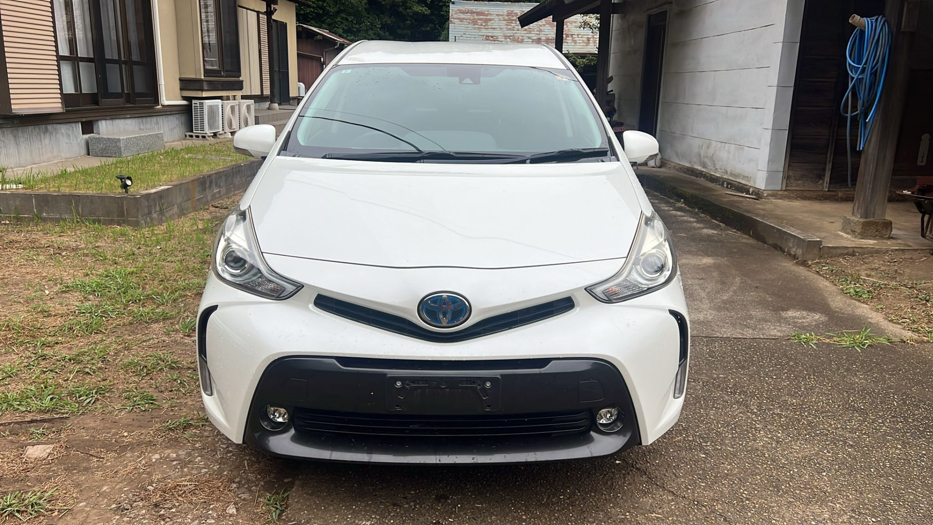 2015 TOYOTA PRIUS ALPHA