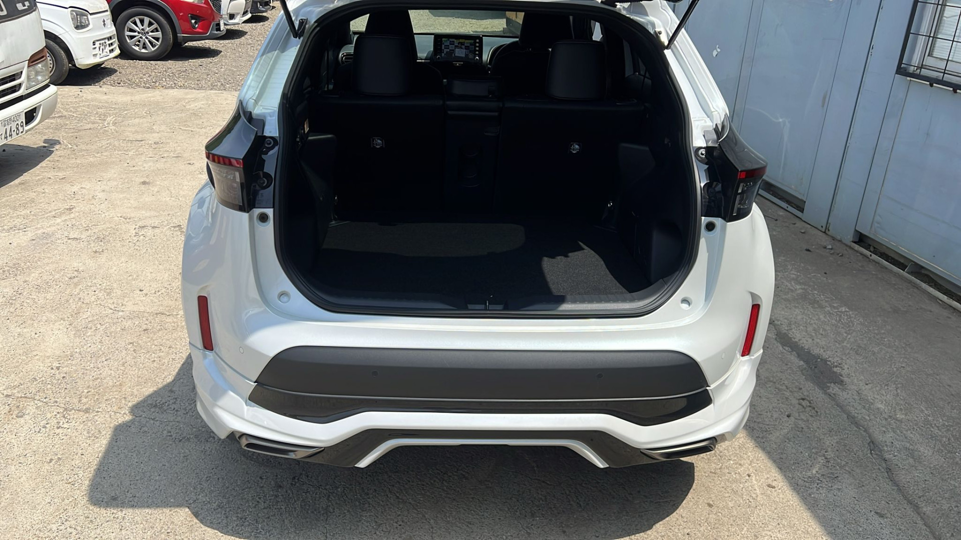2023 TOYOTA YARIS CROSS
