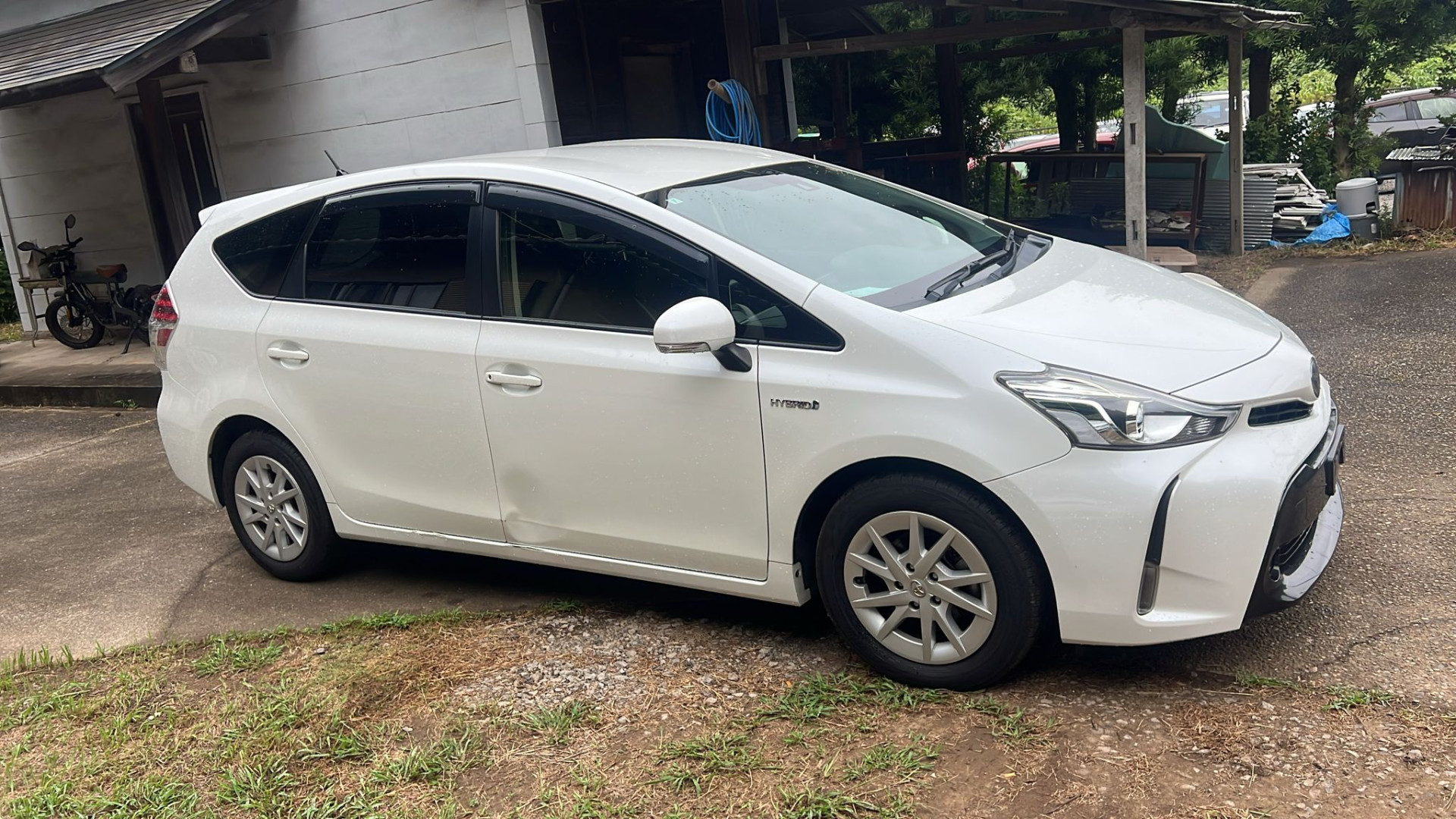 2015 TOYOTA PRIUS ALPHA