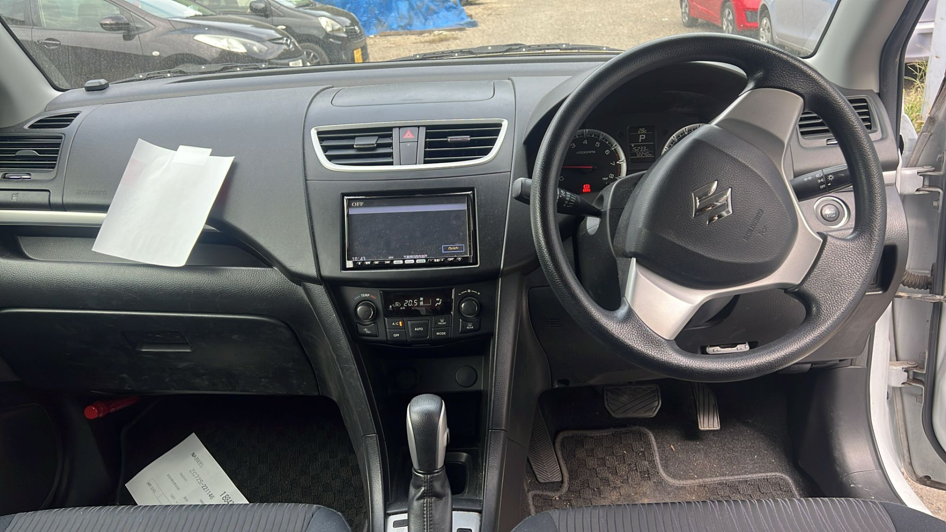 2013 SUZUKI SWIFT