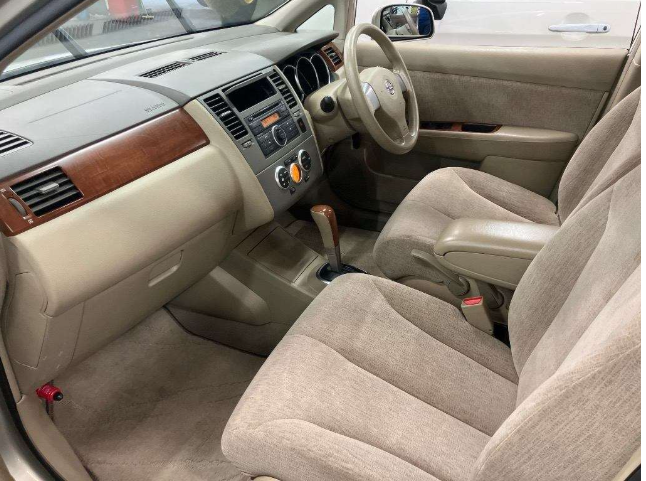 2005 NISSAN TIIDA LATIO