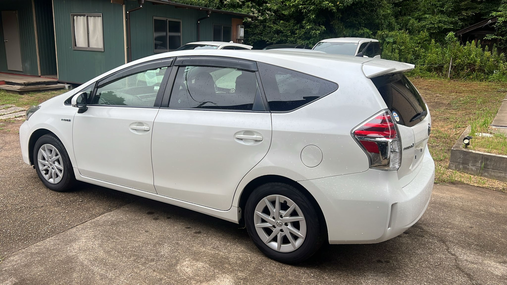 2015 TOYOTA PRIUS ALPHA