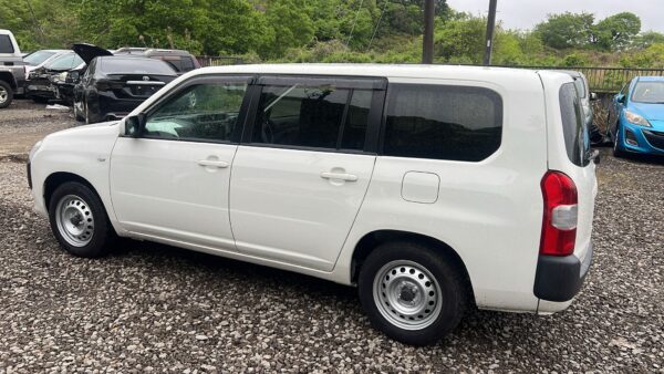 TOYOTA SUCCEED 2016 (NCP160) - Image 4