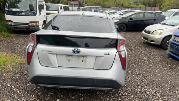 TOYOTA PRIUS HYBRID 2016 (ZVW50) - Image 8