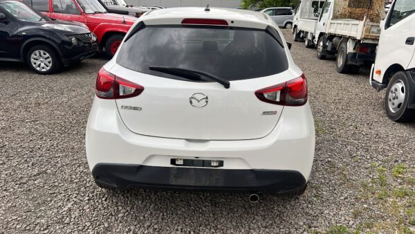 MAZDA DEMIO 2014 (DJ5FS) - Image 8