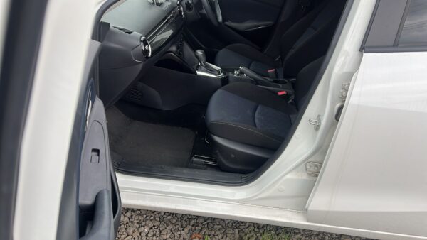 MAZDA DEMIO 2014 (DJ5FS) - Image 5