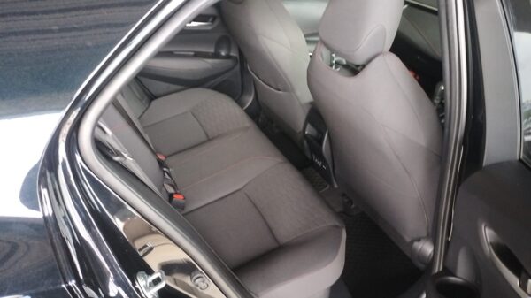 TOYOTA COROLLA SPORT 2023 (ZWE219) - Image 9