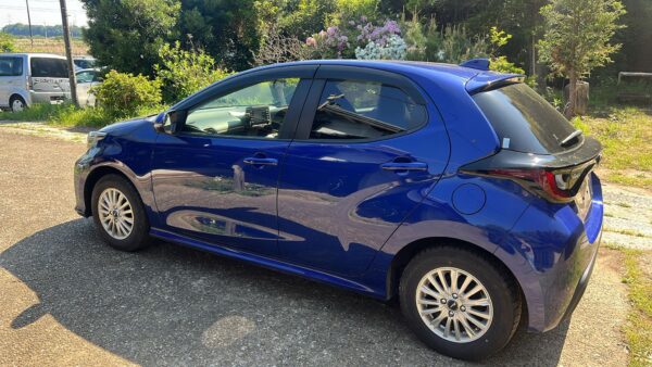 TOYOTA YARIS HV 2022 (MXPH10) - Image 4
