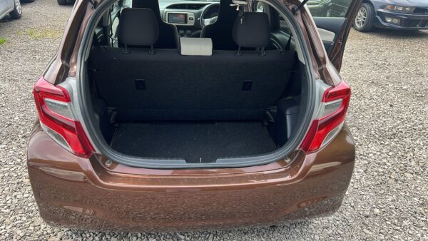 TOYOTA VITZ 2015 (KSP130) - Image 8