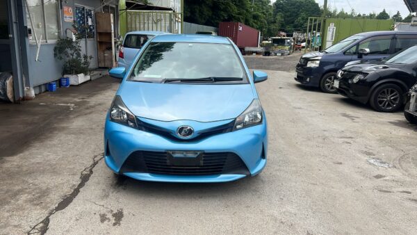 TOYOTA VITZ 2014 (KSP130) - Image 2